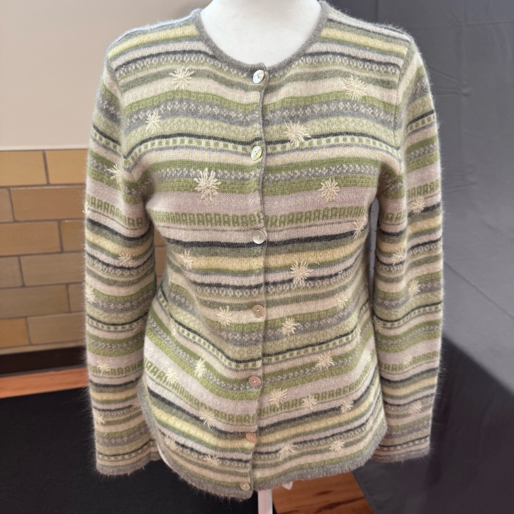 Vintage Carroll Reed Lambswool angora cardigan sweater